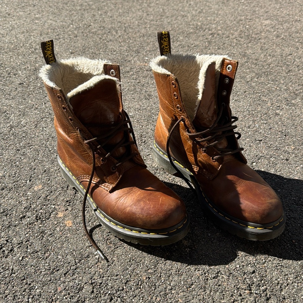 Dr Marten 1460 Serena Faux Fur Lined Boot, Good Condition, Used Size 11M (43 EU)
